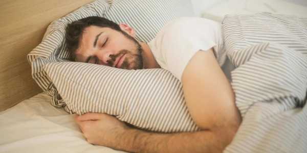 Sleep and Mental Health: Tips for Better Rest and Emotional Balance